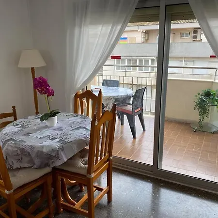Appartement Lovely One Bedroom With Terrace And Pool Salou